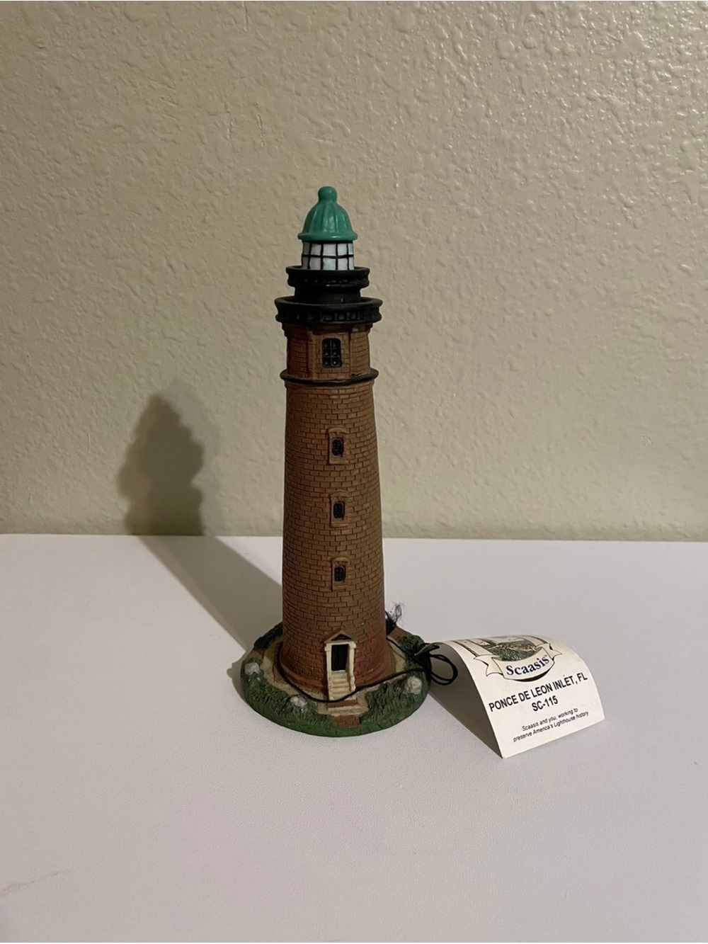 Seaside Lighthouse Figurine - Ponce De Leon Inlet Decor